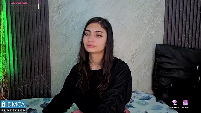 SolBeaumont1 online show from September 13, 12:21 am