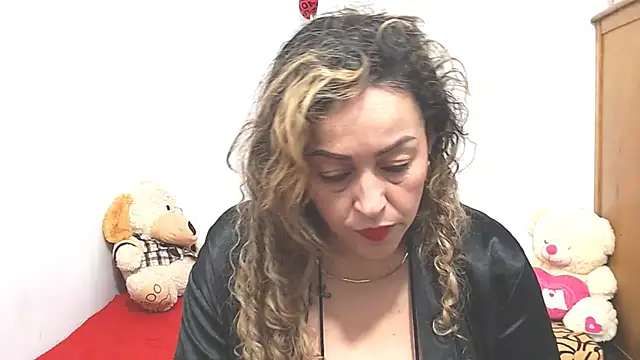 ariellth online show from November 22, 4:50 pm