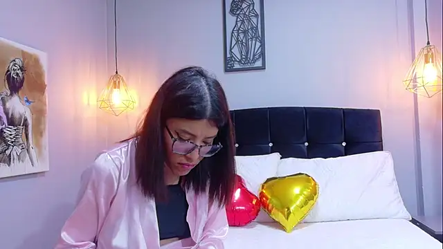  lucysmith online show from October 23, 3:28 am