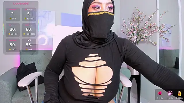 cloe sirena online show from November 18, 2:54 pm