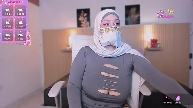 cloe sirena online show from March 3, 2:45 pm