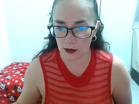 Snapshot of AllisonMillerHot chatting on March 14, 11:01 am AllisonMillerHot online show from March 14, 11:01 am