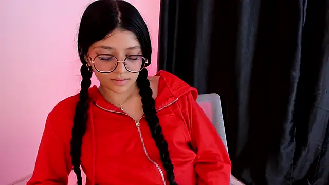lana dol online show from January 28, 6:28 pm