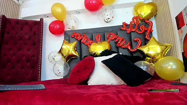 Snapshot of BiancaAntonelli chatting on June 5, 2:34 pm BiancaAntonelli online show from June 5, 2:34 pm