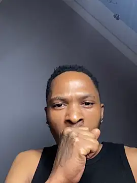 Snapshot of BlueIceCube chatting on January 16, 11:27 pm BlueIceCube online show from January 16, 11:27 pm