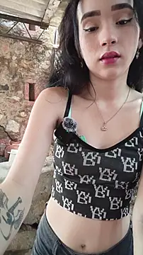 sweet outdoor charm online show from April 24, 3:36 pm