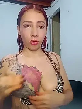 cherrydelioncourt online show from March 20, 7:58 am