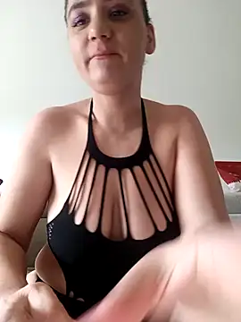 Nell-X online show from December 13, 12:28 pm