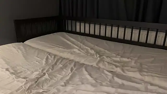 Snapshot of dirtydan01 chatting on March 1, 1:53 am dirtydan01 online show from March 1, 1:53 am