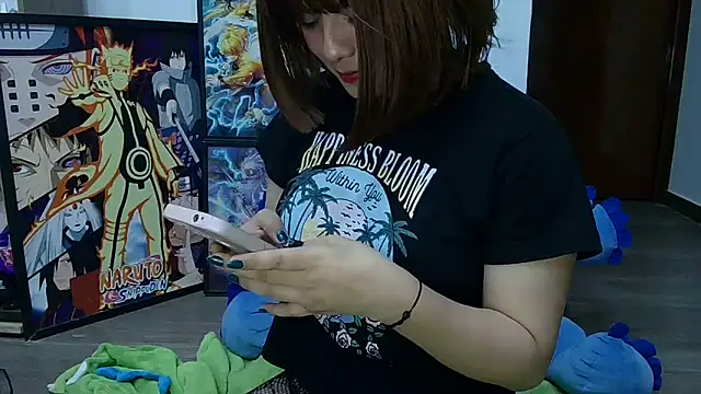 Snapshot of Elsa_sweet chatting on February 13, 3:46 am Elsa sweet online show from February 13, 3:46 am