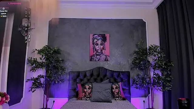 Snapshot of the_arabian_princess chatting on March 9, 4:38 am the arabian princess online show from March 9, 4:38 am