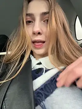 Sunny   Bunny online show from April 24, 12:07 pm