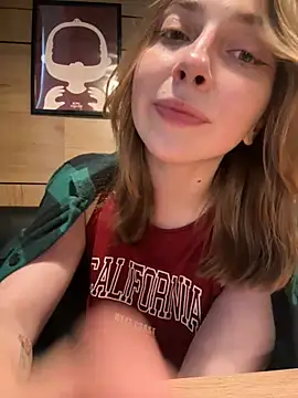 Sunny   Bunny online show from June 26, 1:48 pm