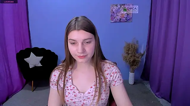 Snapshot of pure_radiance1 chatting on February 11, 1:20 pm pure radiance1 online show from February 11, 1:20 pm