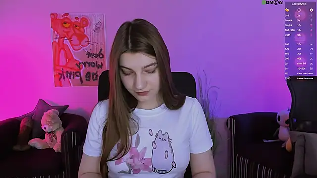 Snapshot of pure_radiance1 chatting on November 26, 10:05 am pure radiance1 online show from November 26, 10:05 am