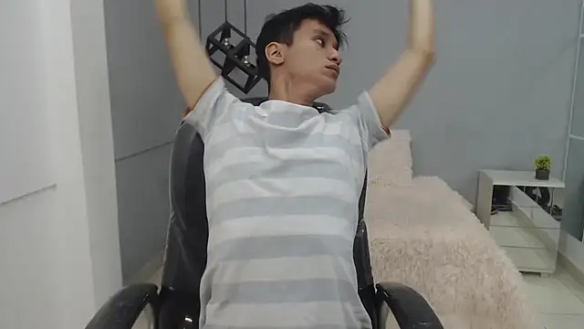 Snapshot of alan_ws chatting on December 5, 12:33 pm alan ws online show from December 5, 12:33 pm