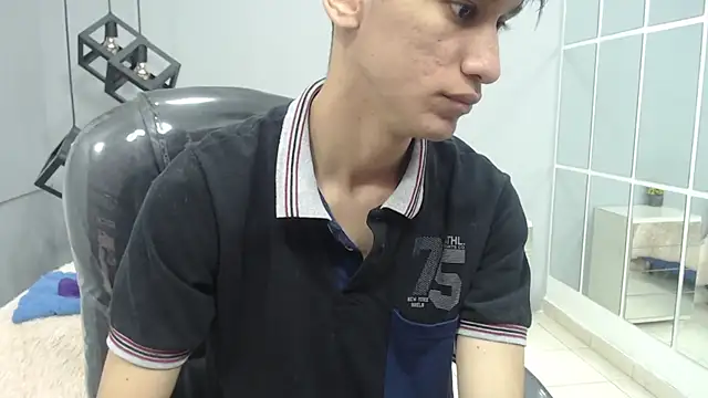 Snapshot of alan_ws chatting on January 11, 12:18 pm alan ws online show from January 11, 12:18 pm