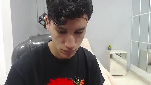 Snapshot of alan_ws chatting on January 12, 12:23 pm alan ws online show from January 12, 12:23 pm