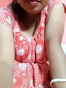 Snapshot of Priya_2222 chatting on December 15, 12:38 pm Priya 2222 online show from December 15, 12:38 pm