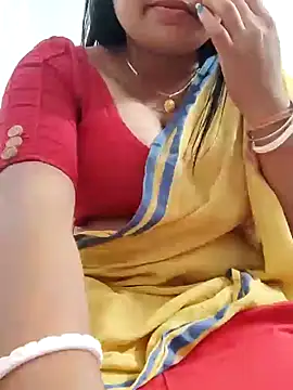 Snapshot of Priya_2222 chatting on January 10, 4:20 pm Priya 2222 online show from January 10, 4:20 pm