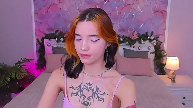 as1an girlfriend online show from December 13, 12:42 am