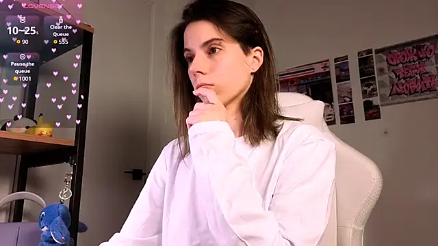  ni kiss online show from March 8, 5:28 pm