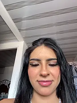 Hilary pinkk online show from January 18, 3:27 pm