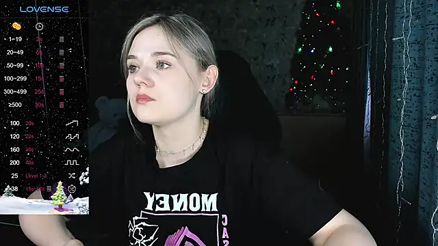 Your small bunny online show from January 3, 9:04 am