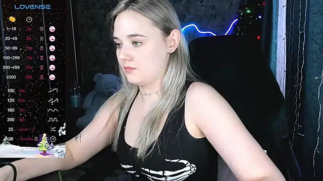 Your small bunny online show from January 4, 4:33 am