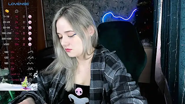 Your small bunny online show from January 12, 4:00 am