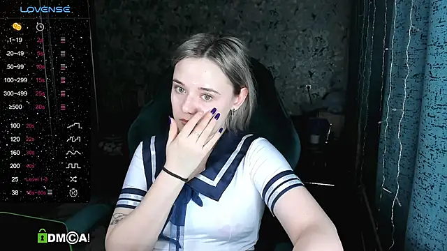 Your small bunny online show from February 8, 2:04 am