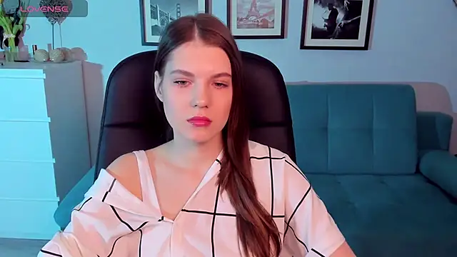 BellaSweetHeart online show from March 7, 10:02 am