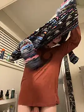 tallnerdyguy online show from June 19, 3:33 am
