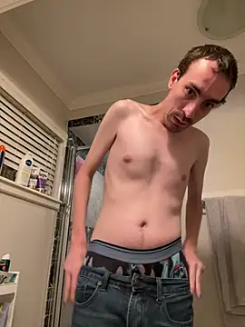 tallnerdyguy online show from July 23, 4:32 am