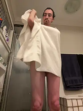 tallnerdyguy online show from July 29, 4:43 am
