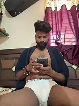 Snapshot of blr_boi chatting on March 6, 10:45 am blr boi online show from March 6, 10:45 am