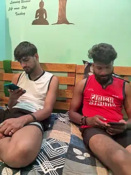 Snapshot of blr_boi chatting on June 15, 3:47 pm blr boi online show from June 15, 3:47 pm