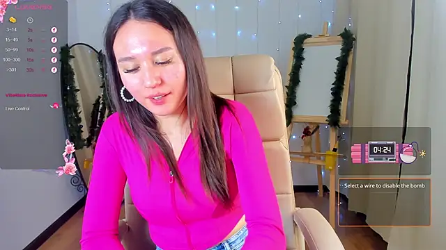 Snapshot of margeriTirell chatting on December 11, 8:26 am margeriTirell online show from December 11, 8:26 am