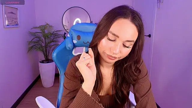 Snapshot of margeriTirell chatting on September 27, 8:19 am margeriTirell online show from September 27, 8:19 am