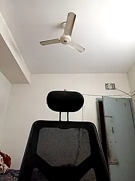 Tisha-01 online show from November 23, 1:27 am