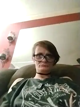 Snapshot of ivylee31 chatting on March 2, 2:19 am ivylee31 online show from March 2, 2:19 am