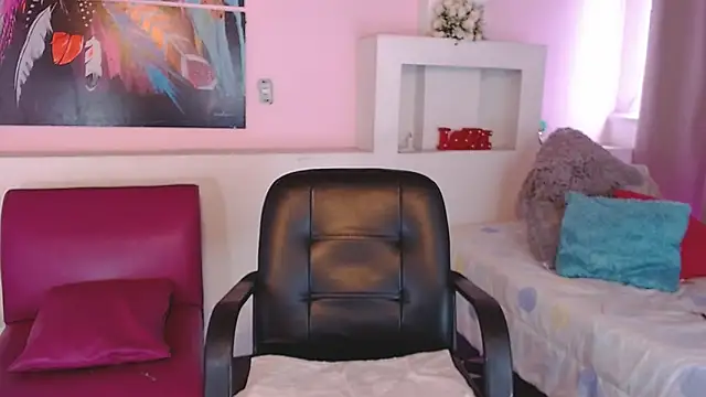 lunoxx  online show from February 5, 3:31 pm