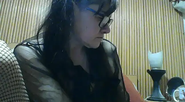 AlanaLaDream online show from February 6, 6:13 pm