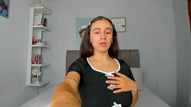 naughtyloverss online show from July 21, 1:46 pm