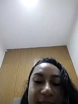 yummi  priv online show from April 30, 1:34 am