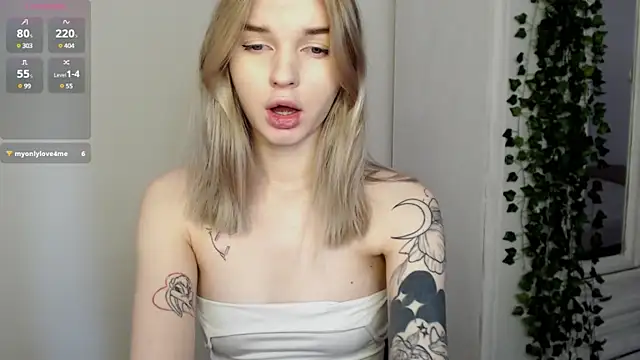 Snapshot of lounahyan chatting on February 9, 8:33 am lounahyan online show from February 9, 8:33 am