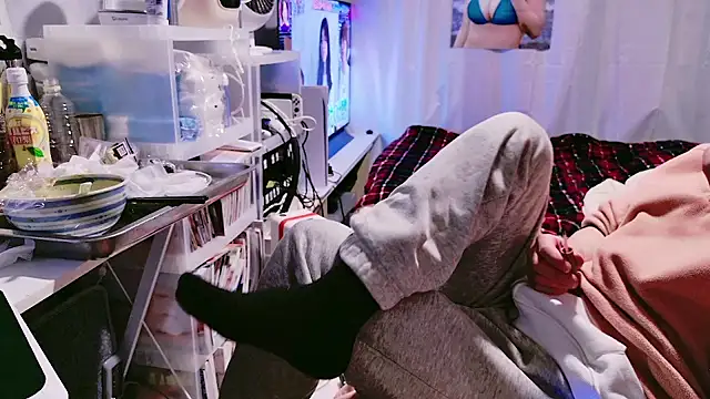 Snapshot of Im_IVE_LOVE chatting on December 10, 3:01 pm Im IVE LOVE online show from December 10, 3:01 pm