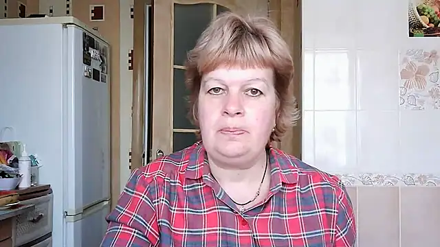 Ettie Tonia online show from March 10, 7:53 am