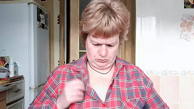 Ettie Tonia online show from March 10, 2:37 pm