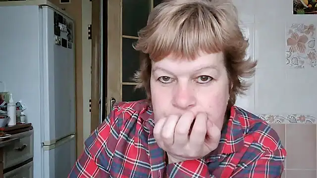 Ettie Tonia online show from March 13, 5:54 am